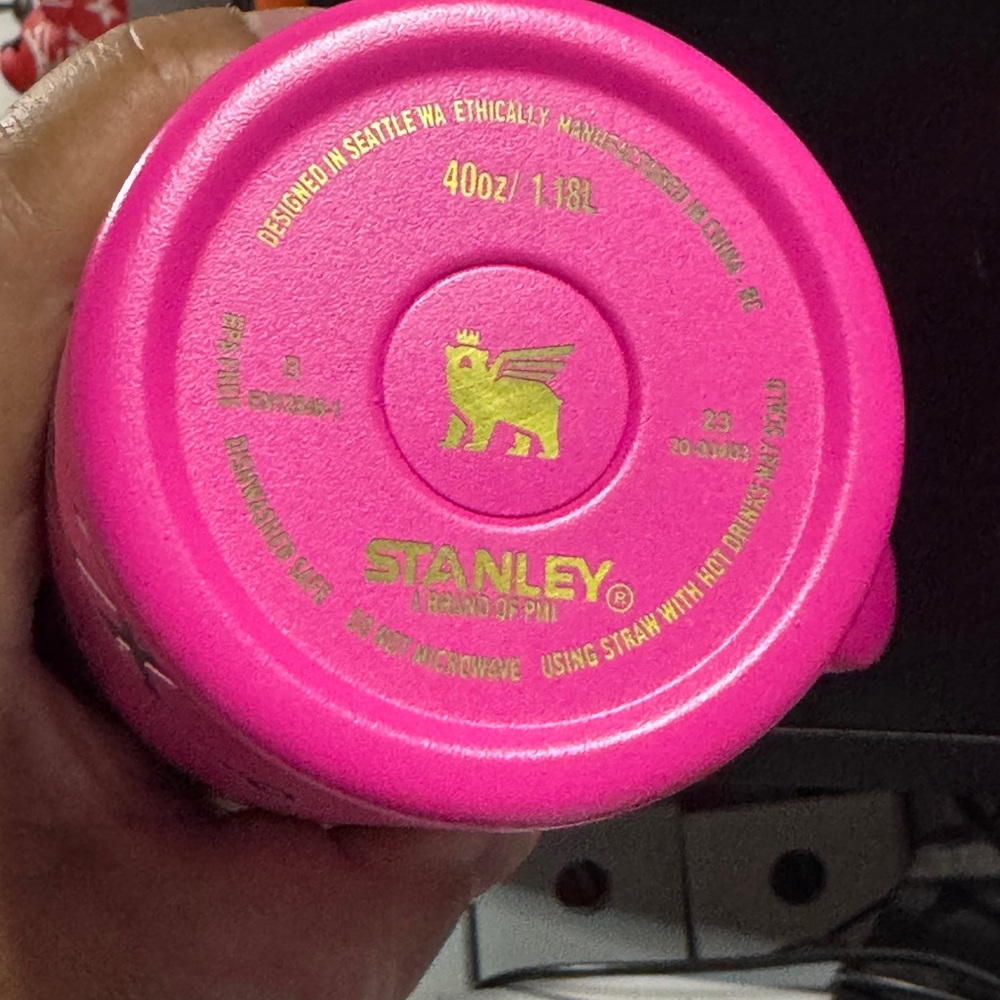 Stanley Pink Tumbler with Gold Accents LV design NEW - Picture 4 of 9